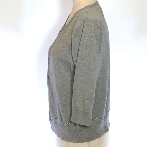 Old Navy Gray Embroidered Cardigan Sweater Medium - Picture 2 of 8